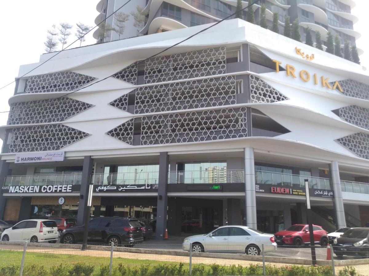 Golden Troika Kota Bharu - 2 Bedrooms Exterior foto